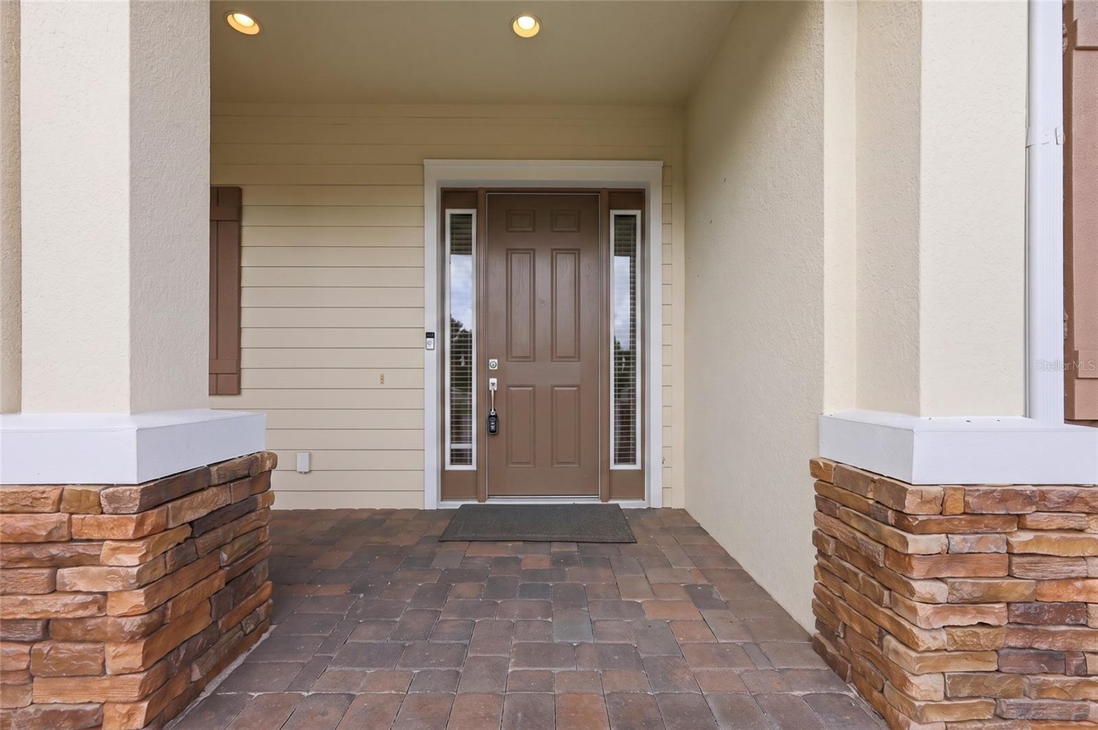 504 Cinder Pt Property Photo 4