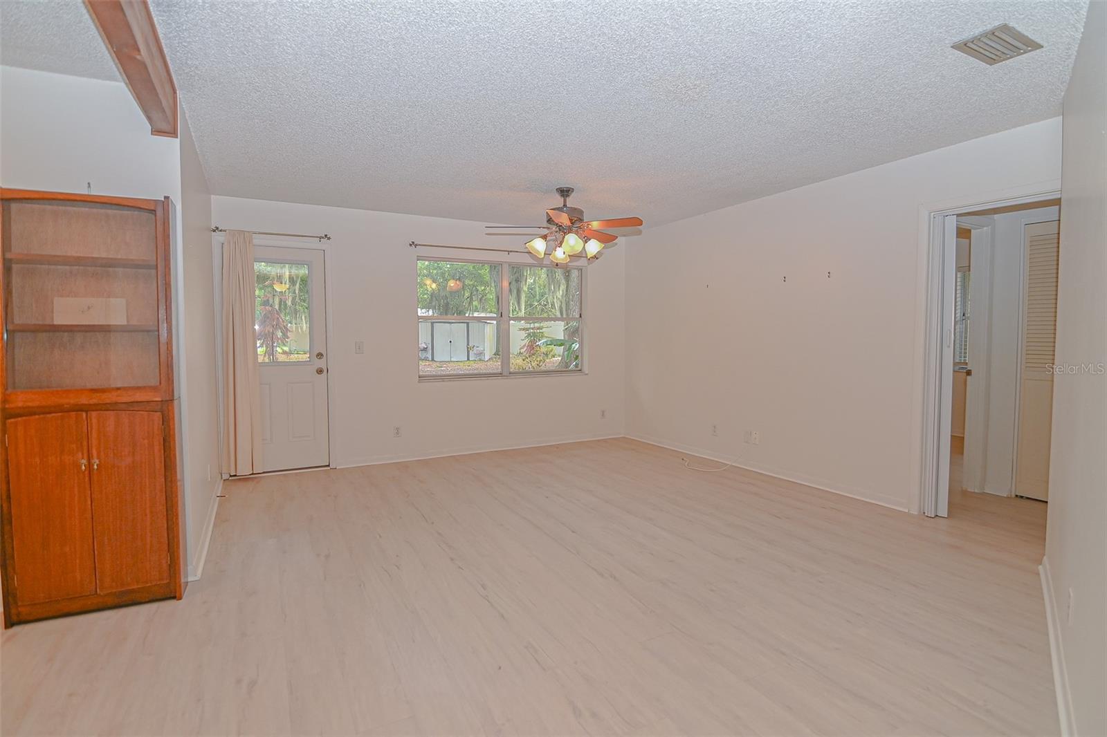 4604 Crystal Beach Rd Property Photo 6
