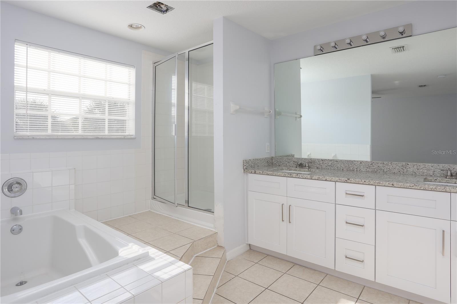 202 Washington Palm Loop Property Photo 14