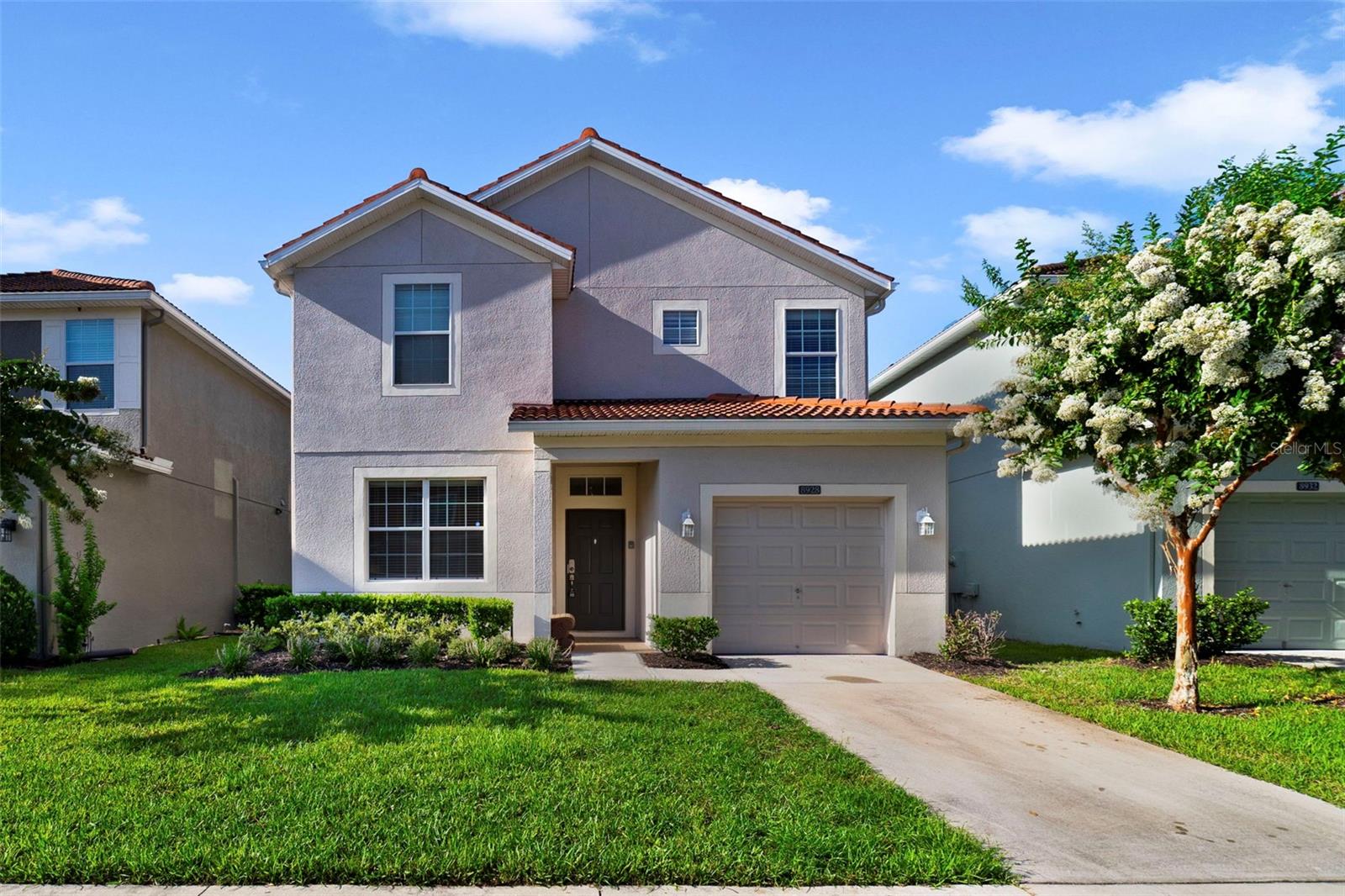 8928 Bismarck Palm Rd Property Photo 1