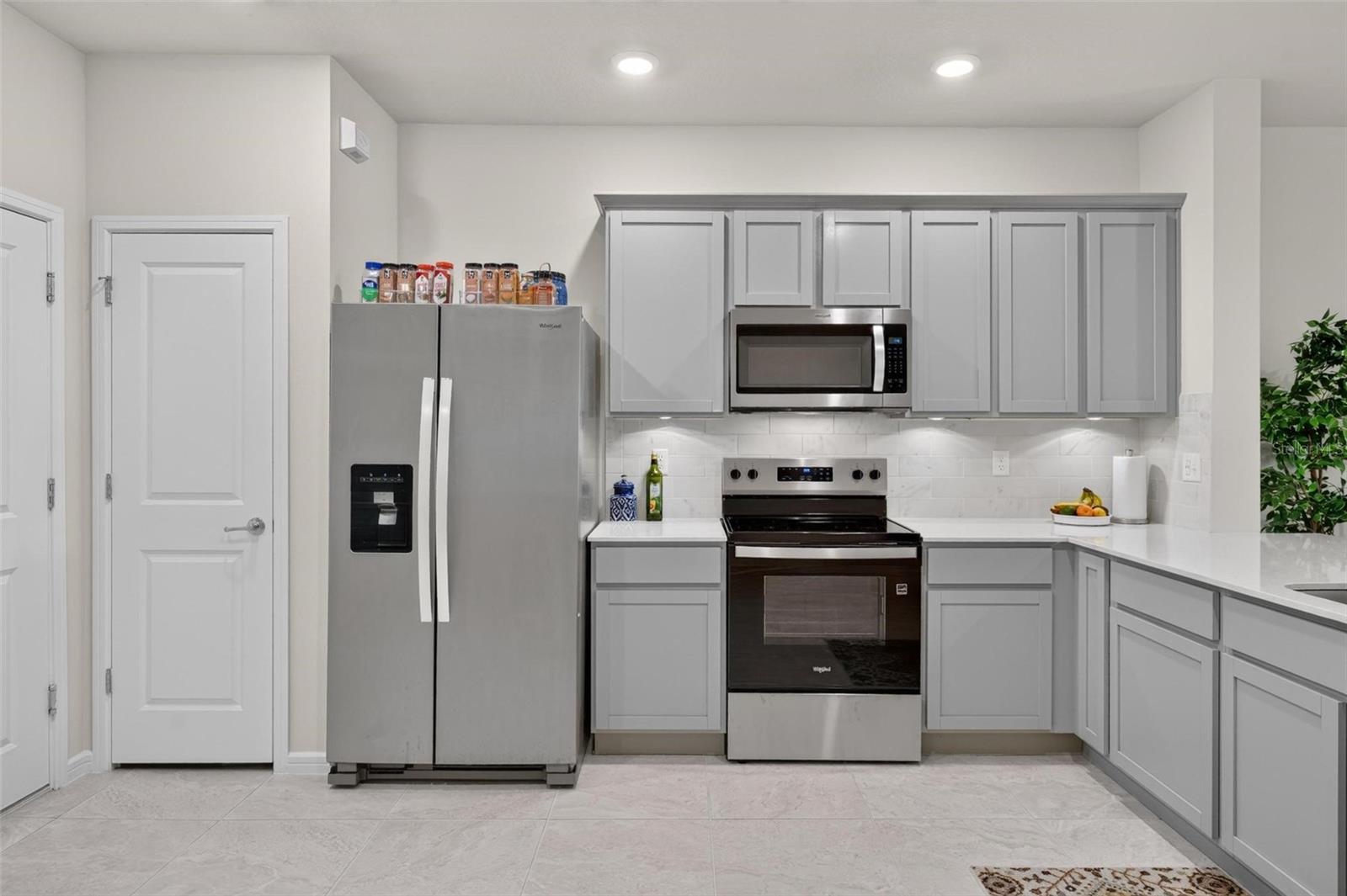 2033 Canny Cv Property Photo 5