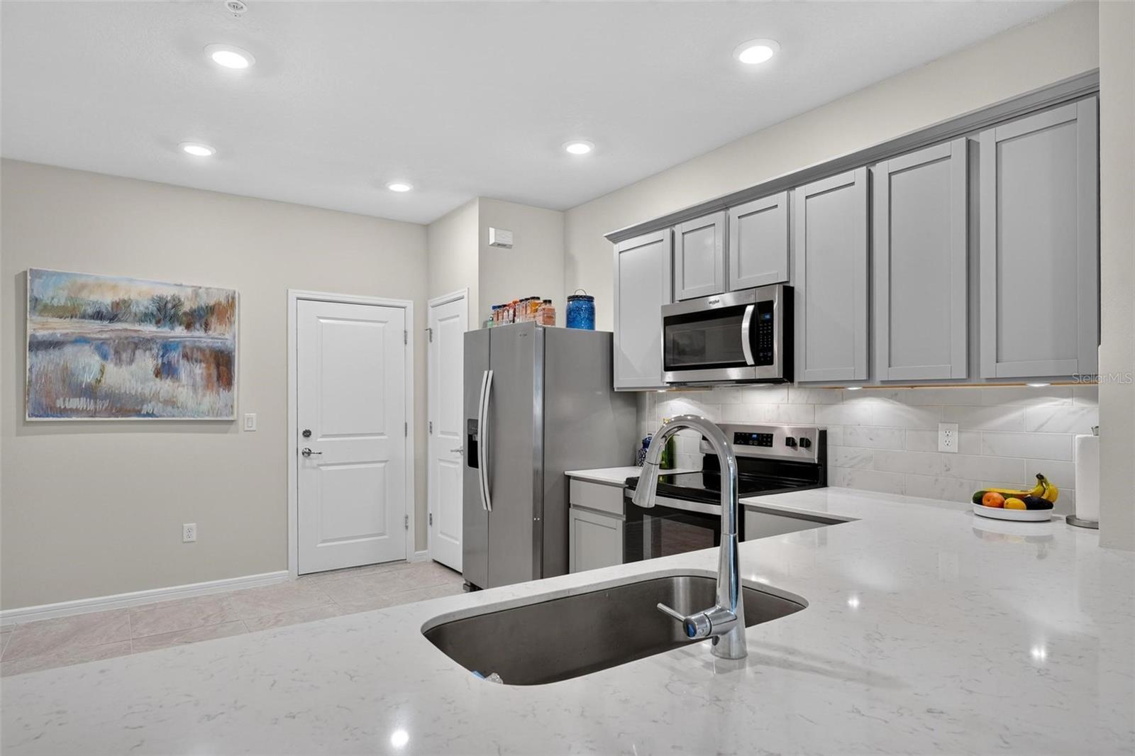 2033 Canny Cv Property Photo 12