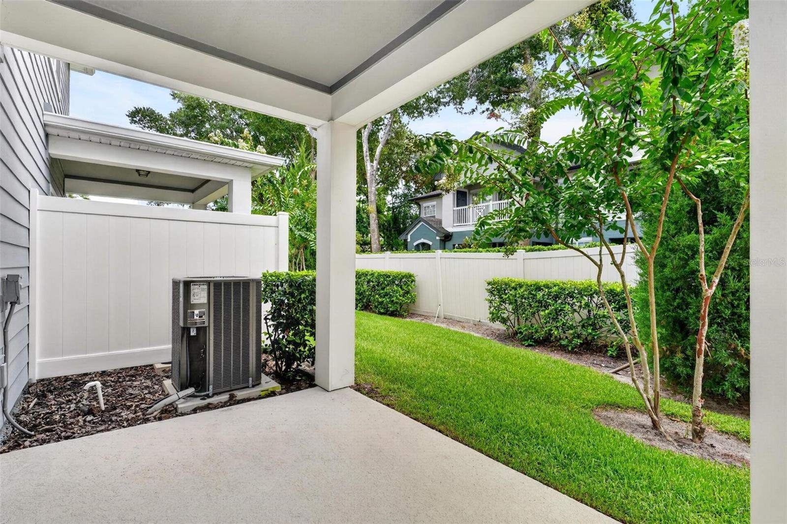 2033 Canny Cv Property Photo 23