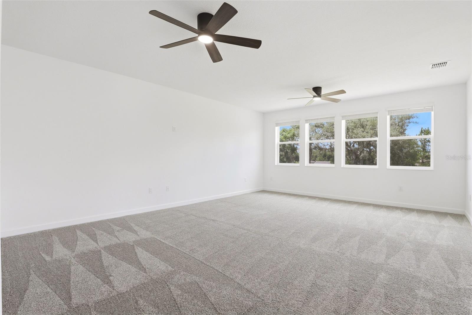 8060 Peaceful Cir Property Photo 34