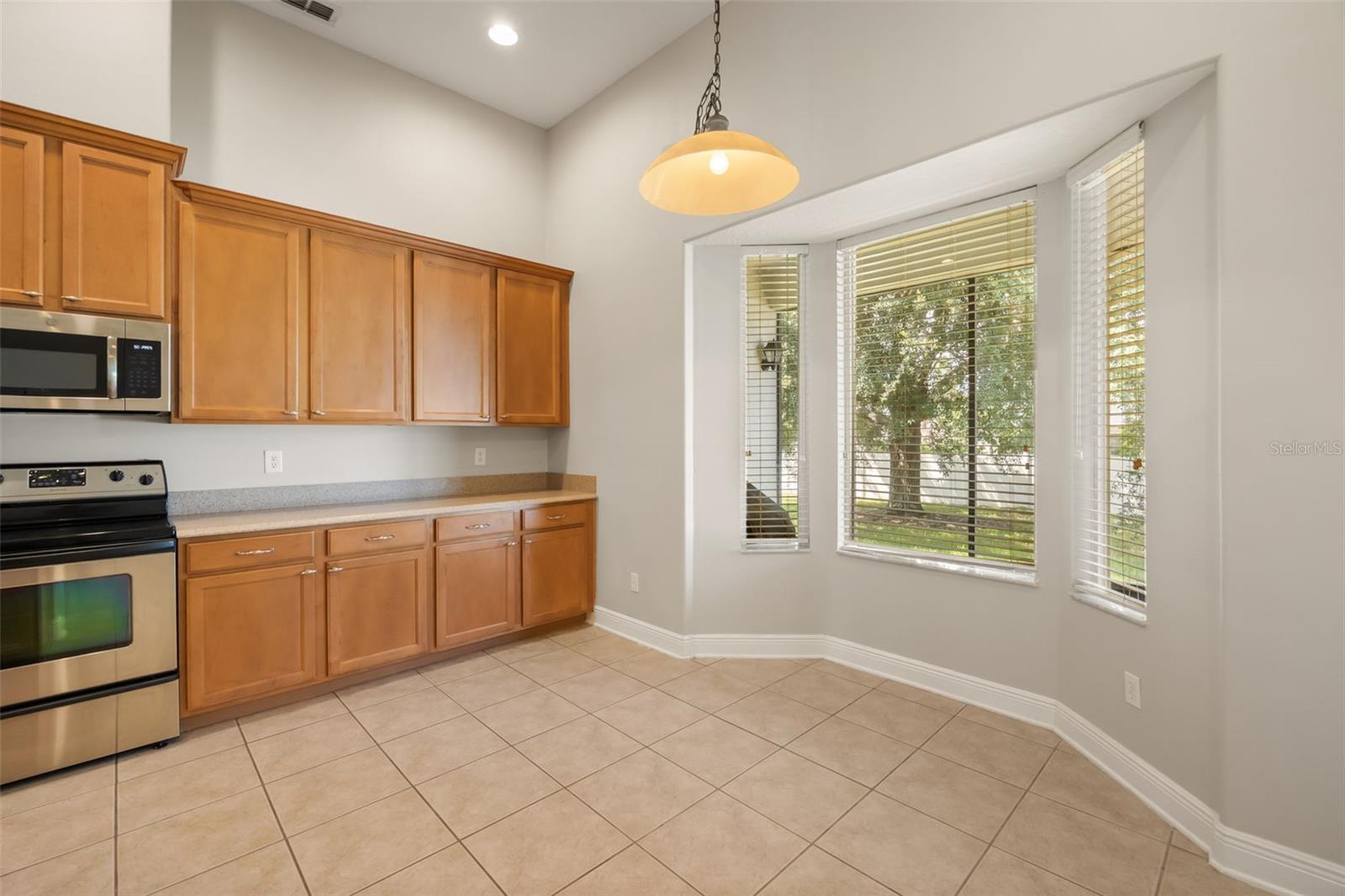 6190 Hedgesparrows Ln Property Photo 9
