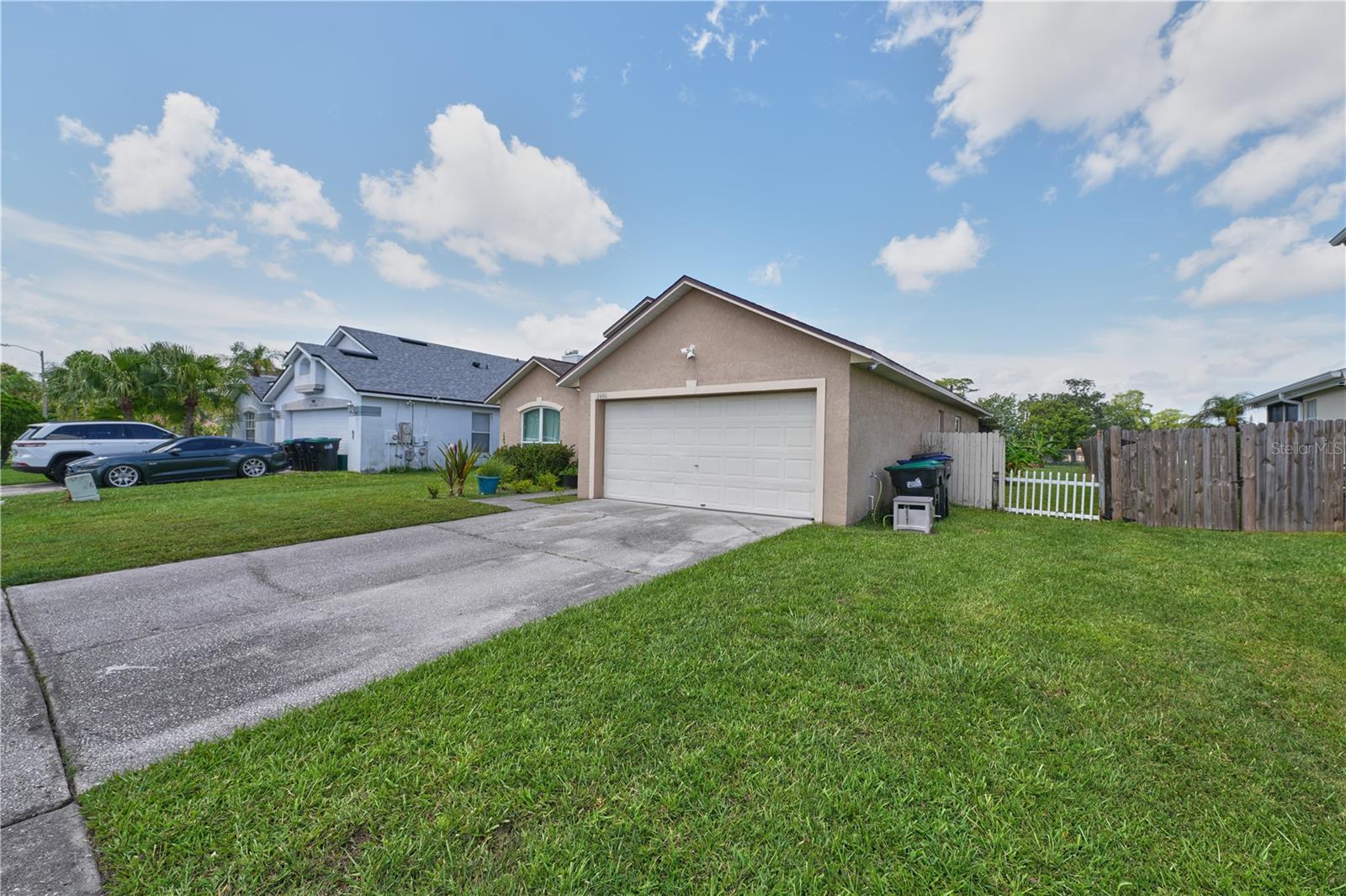 2486 Island Club Way Property Photo 1