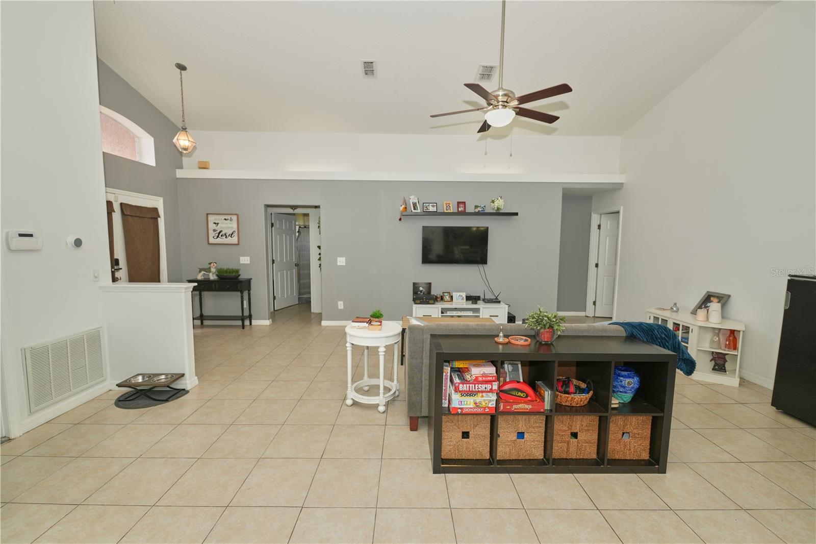 2486 Island Club Way Property Photo 12