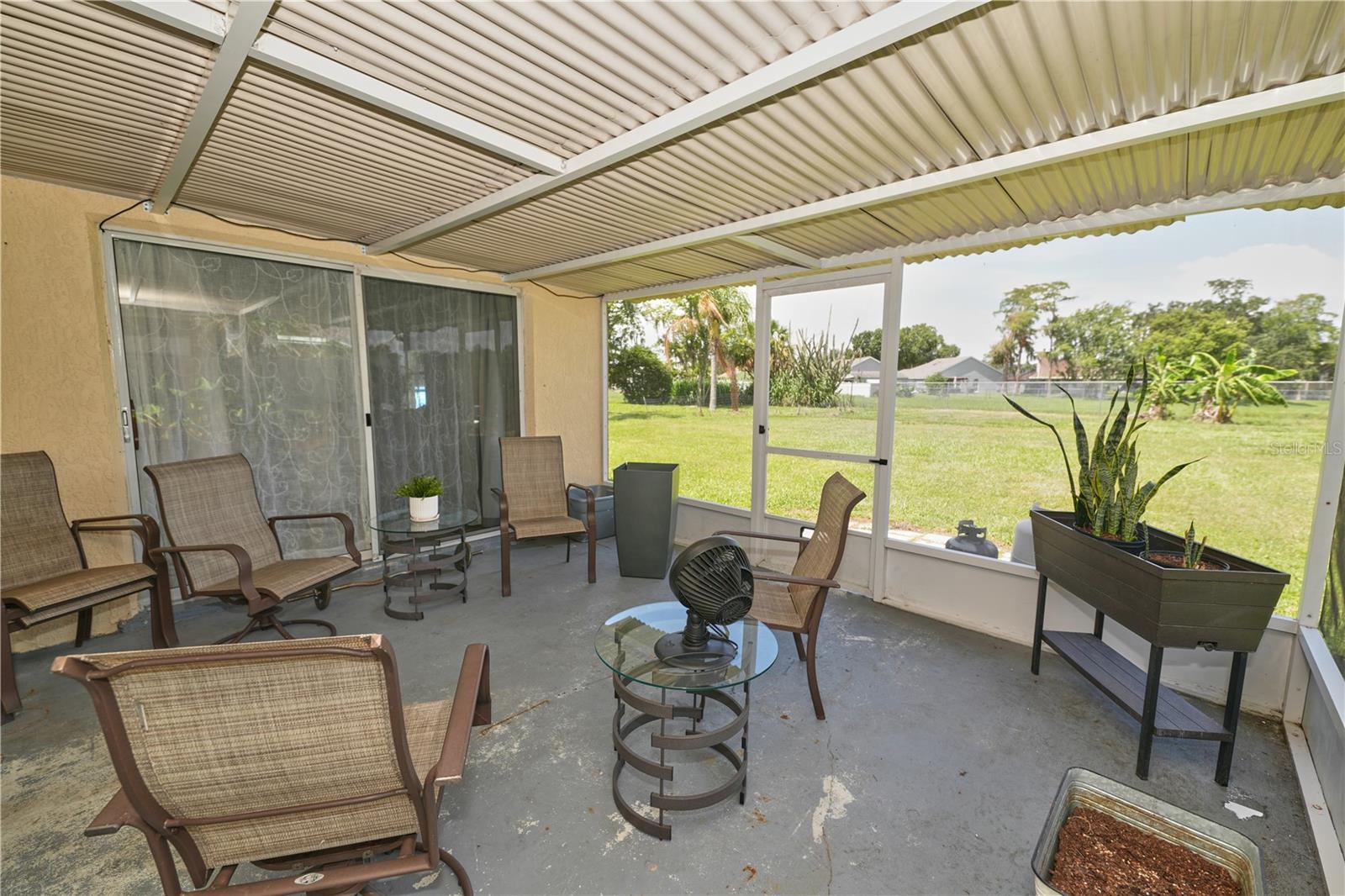 2486 Island Club Way Property Photo 16