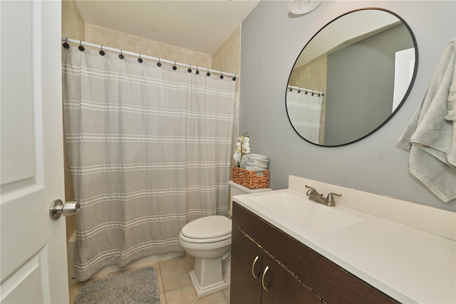 2486 Island Club Way Property Photo 28