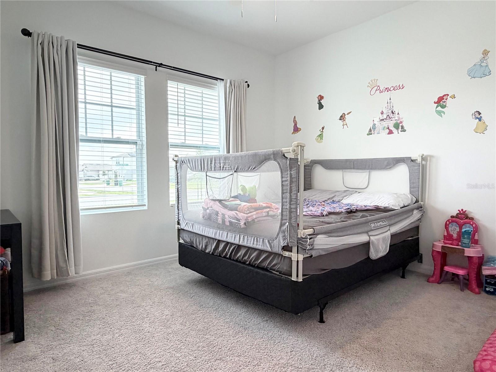 1663 Meadowlark Dr Property Photo 17