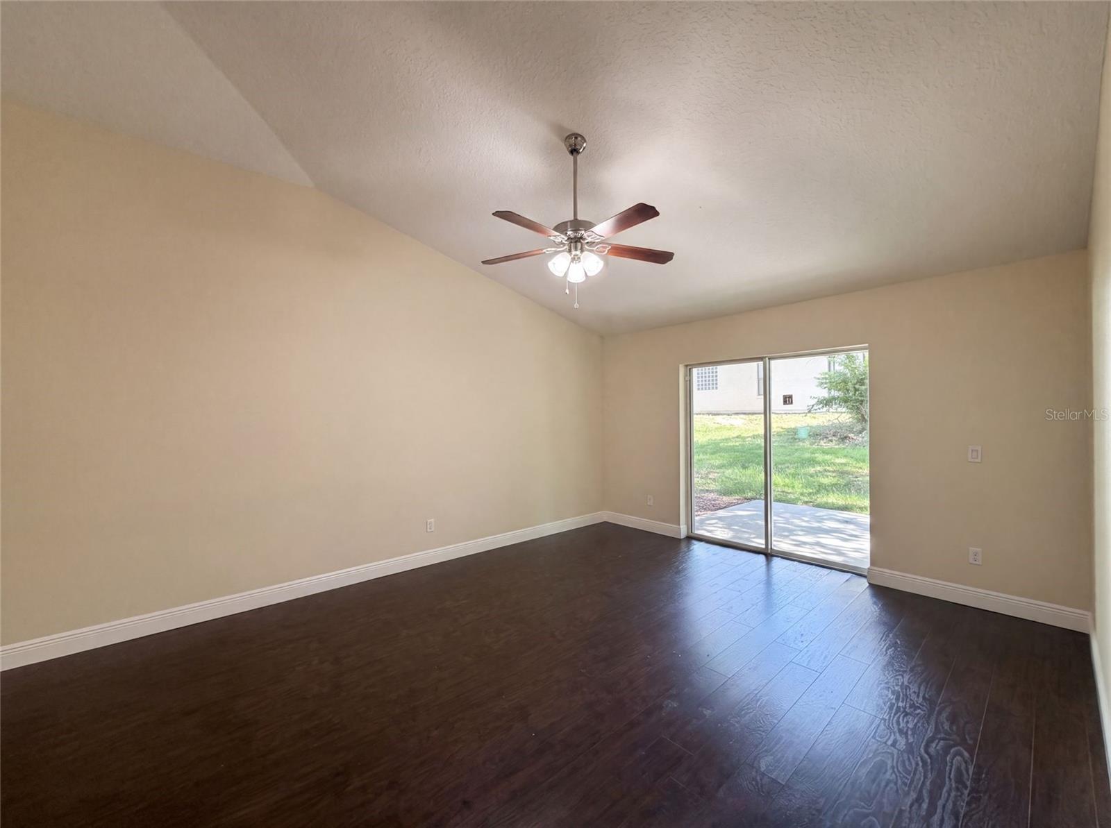 33137 Irongate Dr Property Photo 7