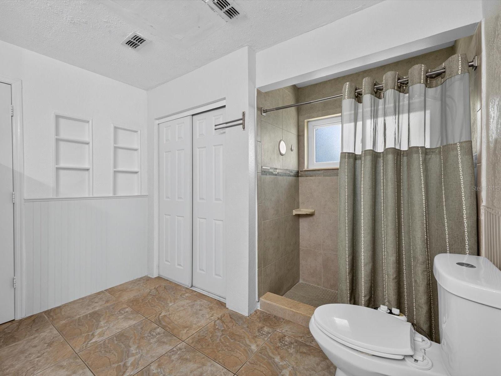 2704 Muscatello St Property Photo 27