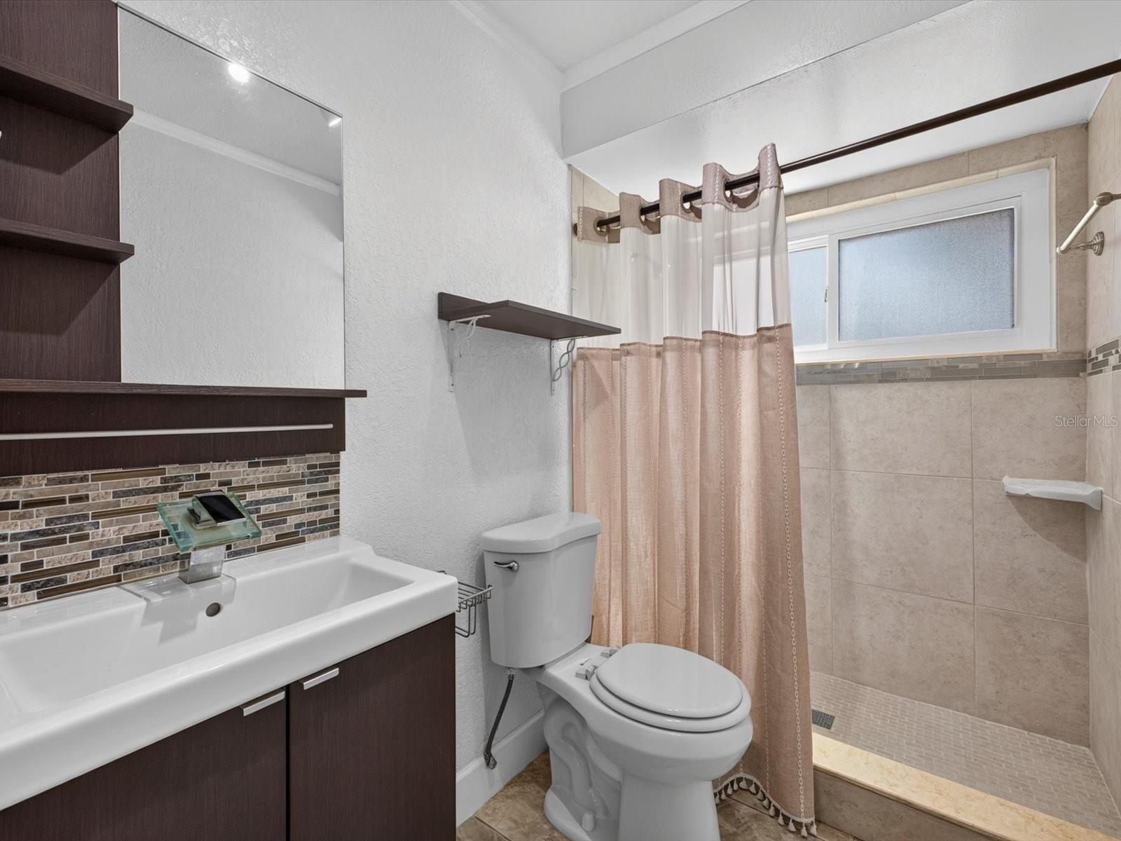 2704 Muscatello St Property Photo 32