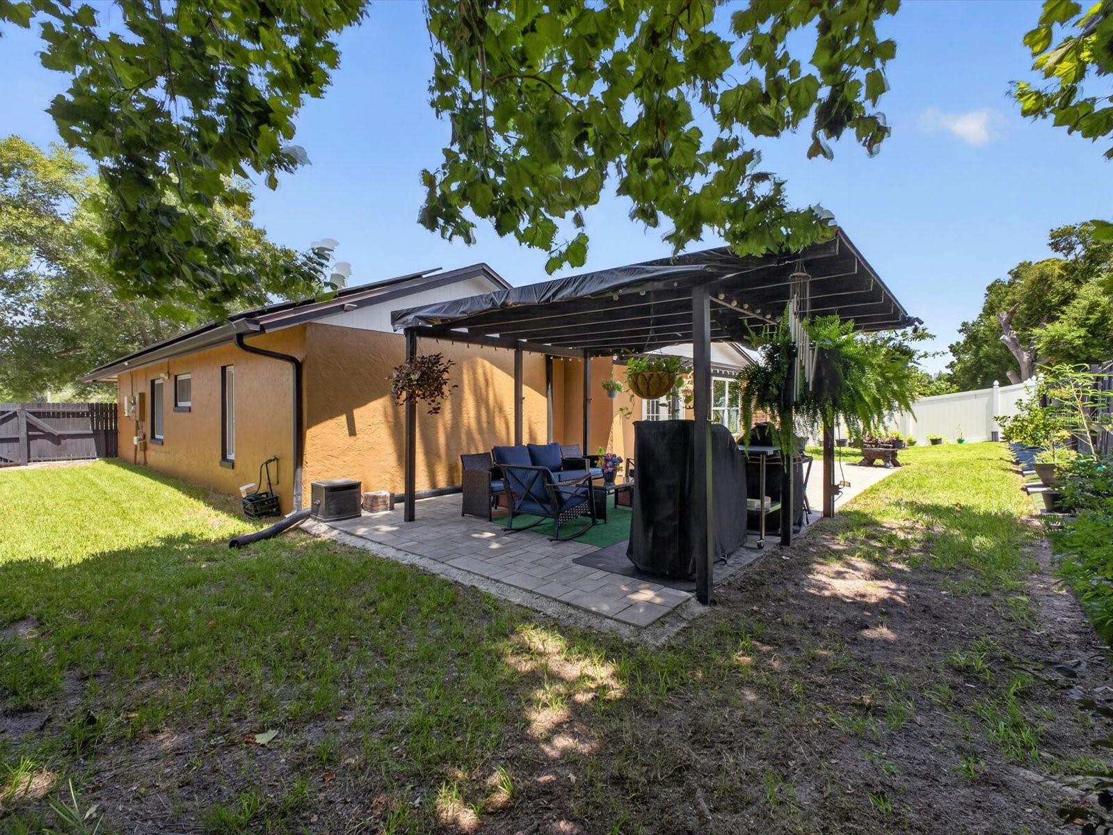 2704 Muscatello St Property Photo 35