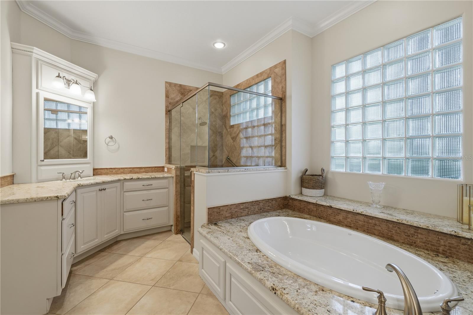 3780 Charleston Loop Property Photo 25