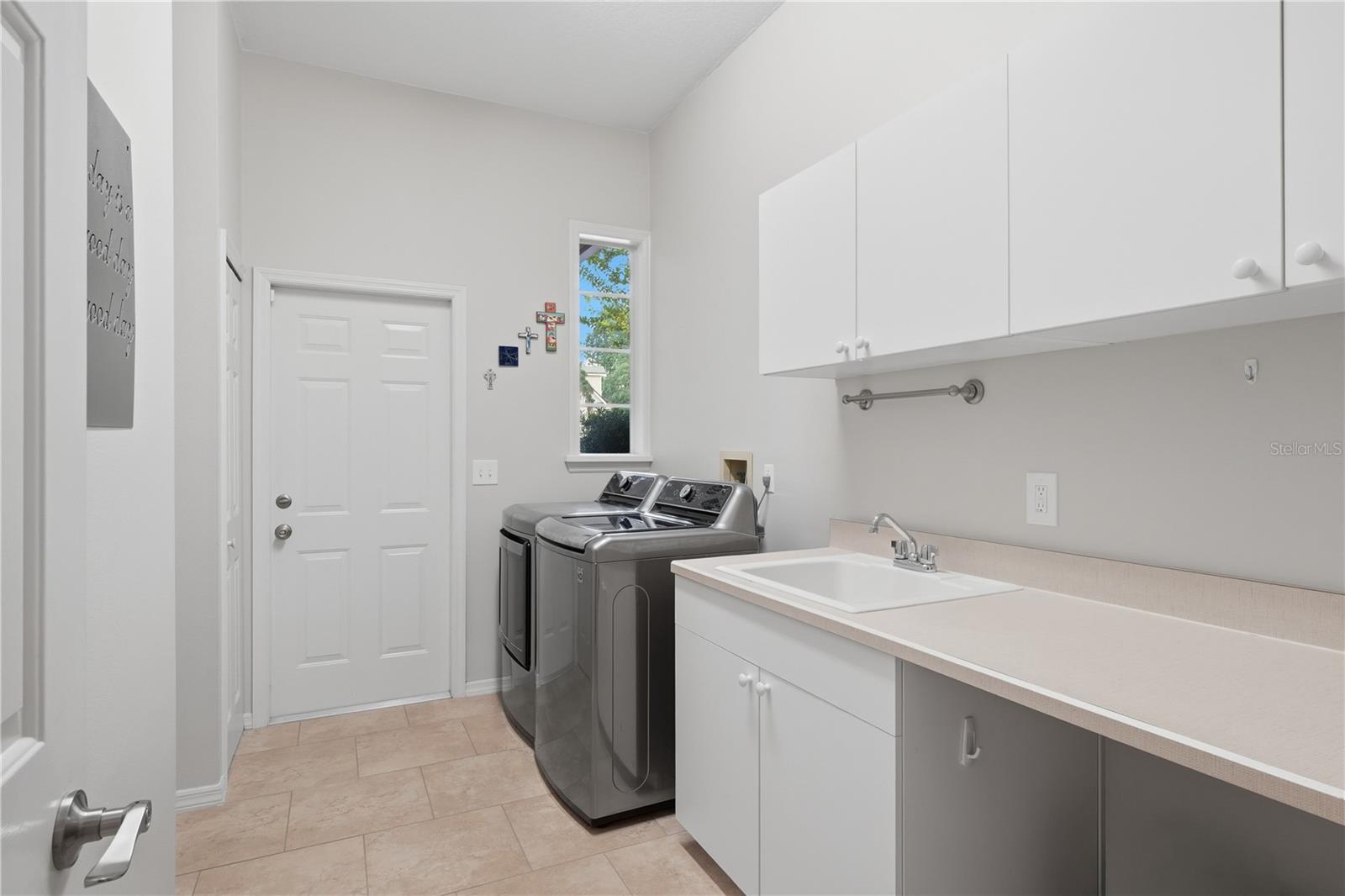 3780 Charleston Loop Property Photo 37