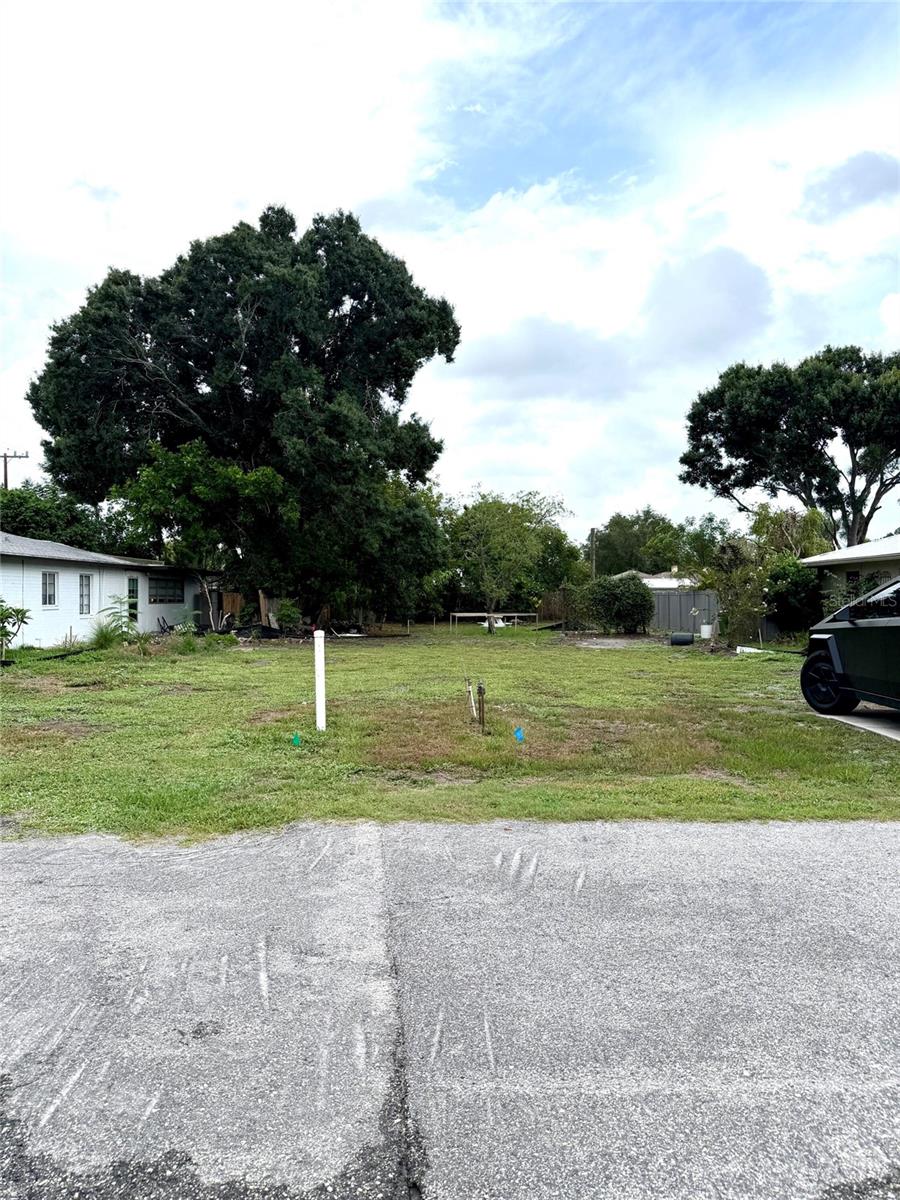 2101 Rose St Property Photo 1