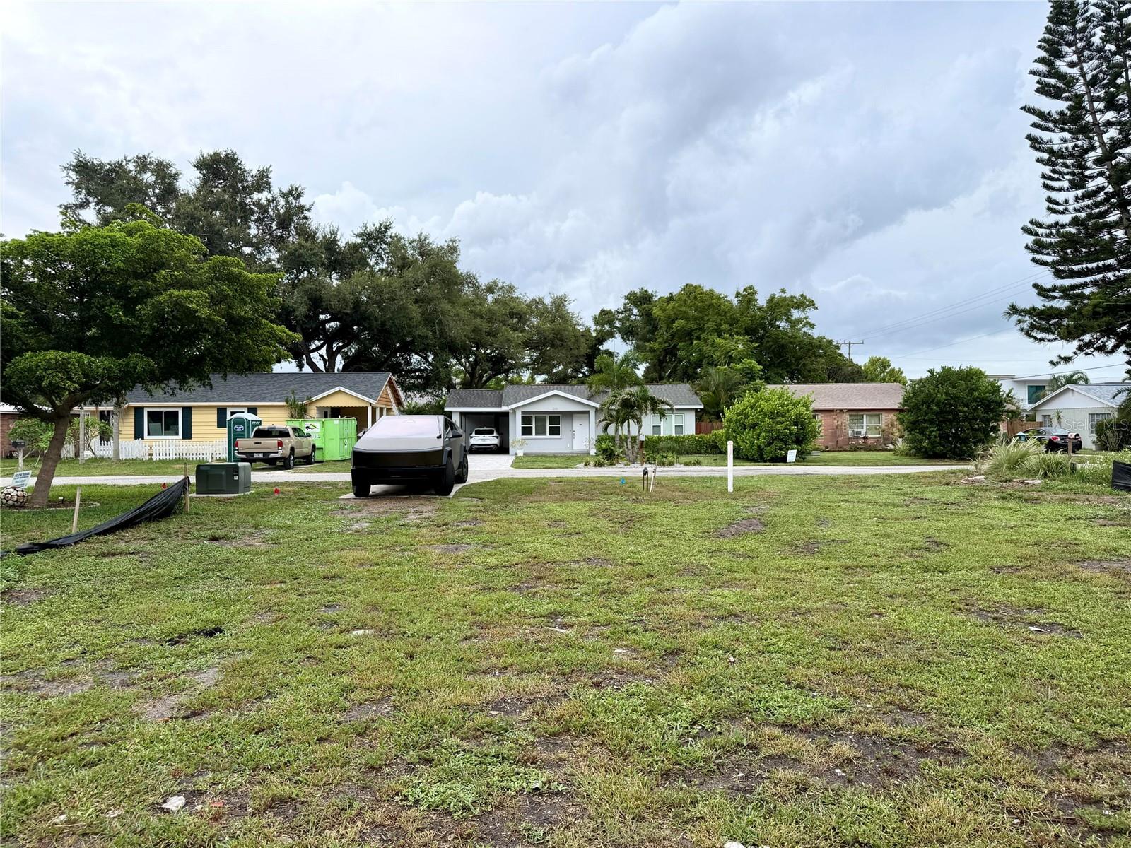 2101 Rose St Property Photo 6