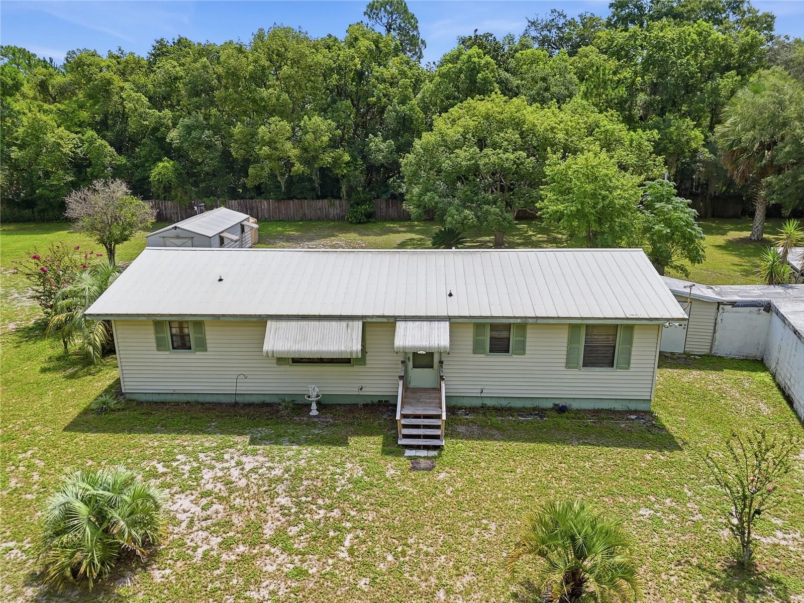 44144 Dollys Way Property Photo 6