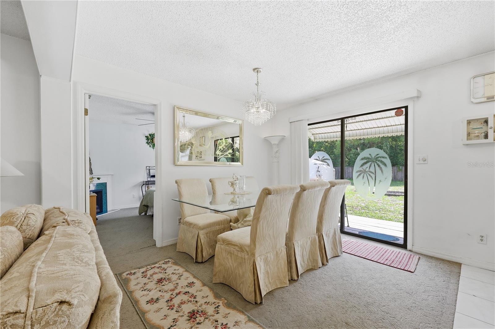 44144 Dollys Way Property Photo 11