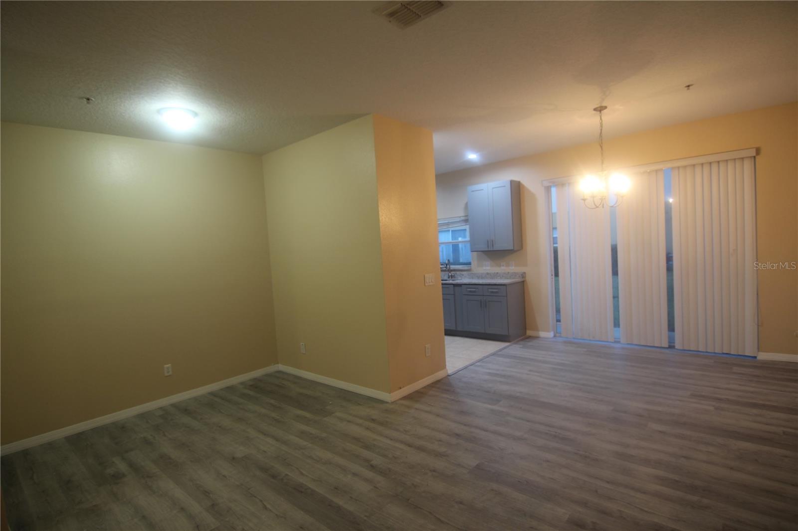 733 Fortanini Cir Property Photo 5