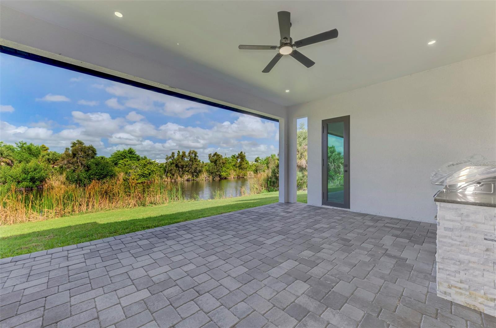 9468 Attica Cir Property Photo 46