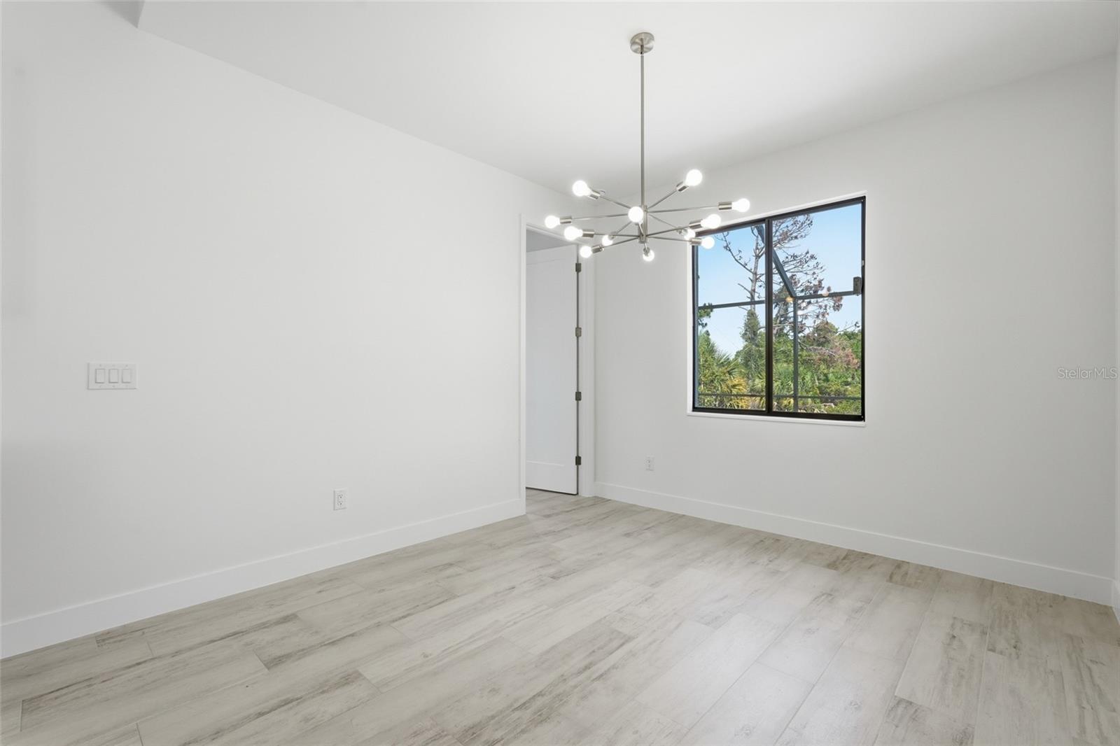 8472 Agate St Property Photo 13