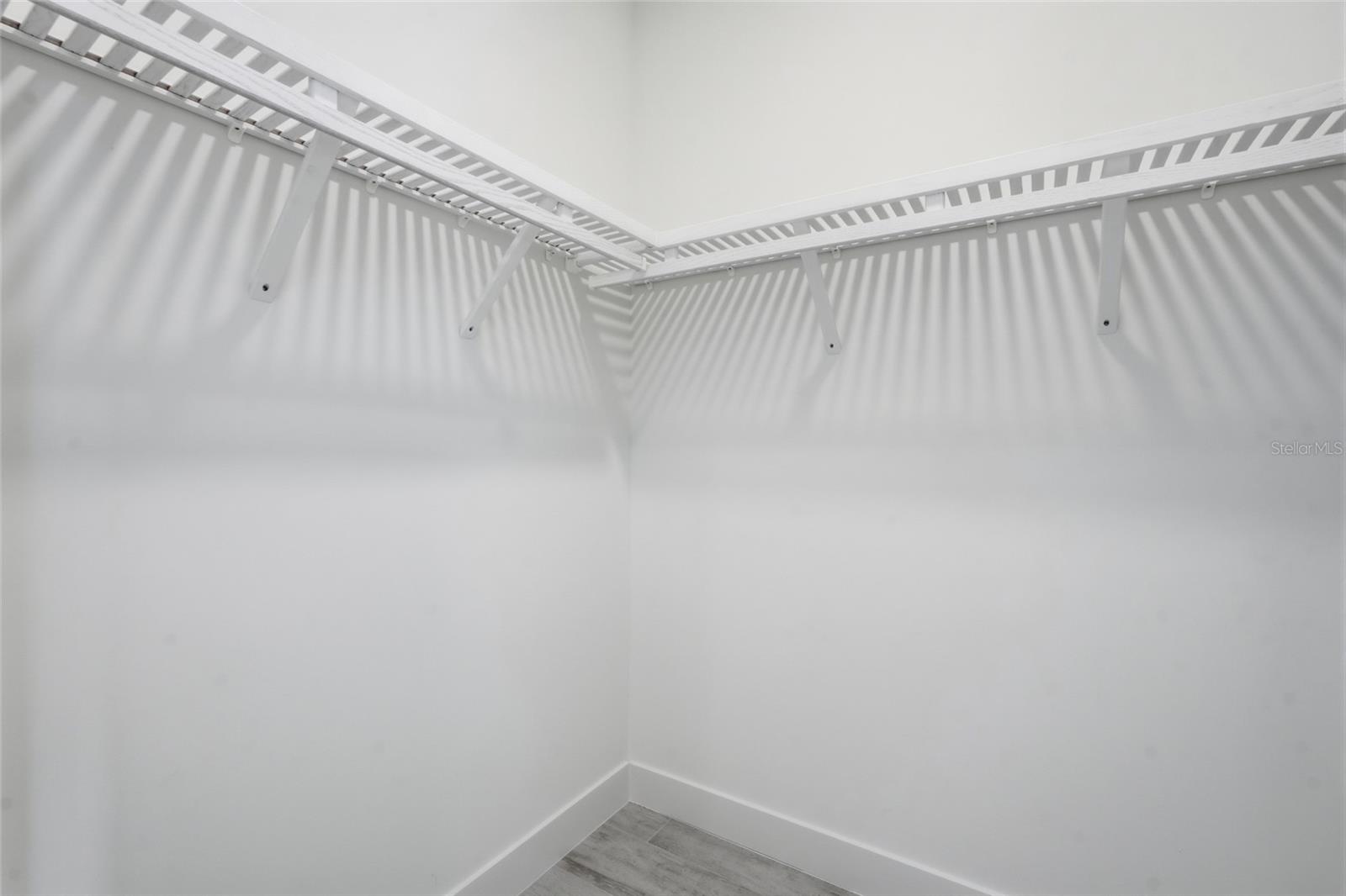 8472 Agate St Property Photo 18