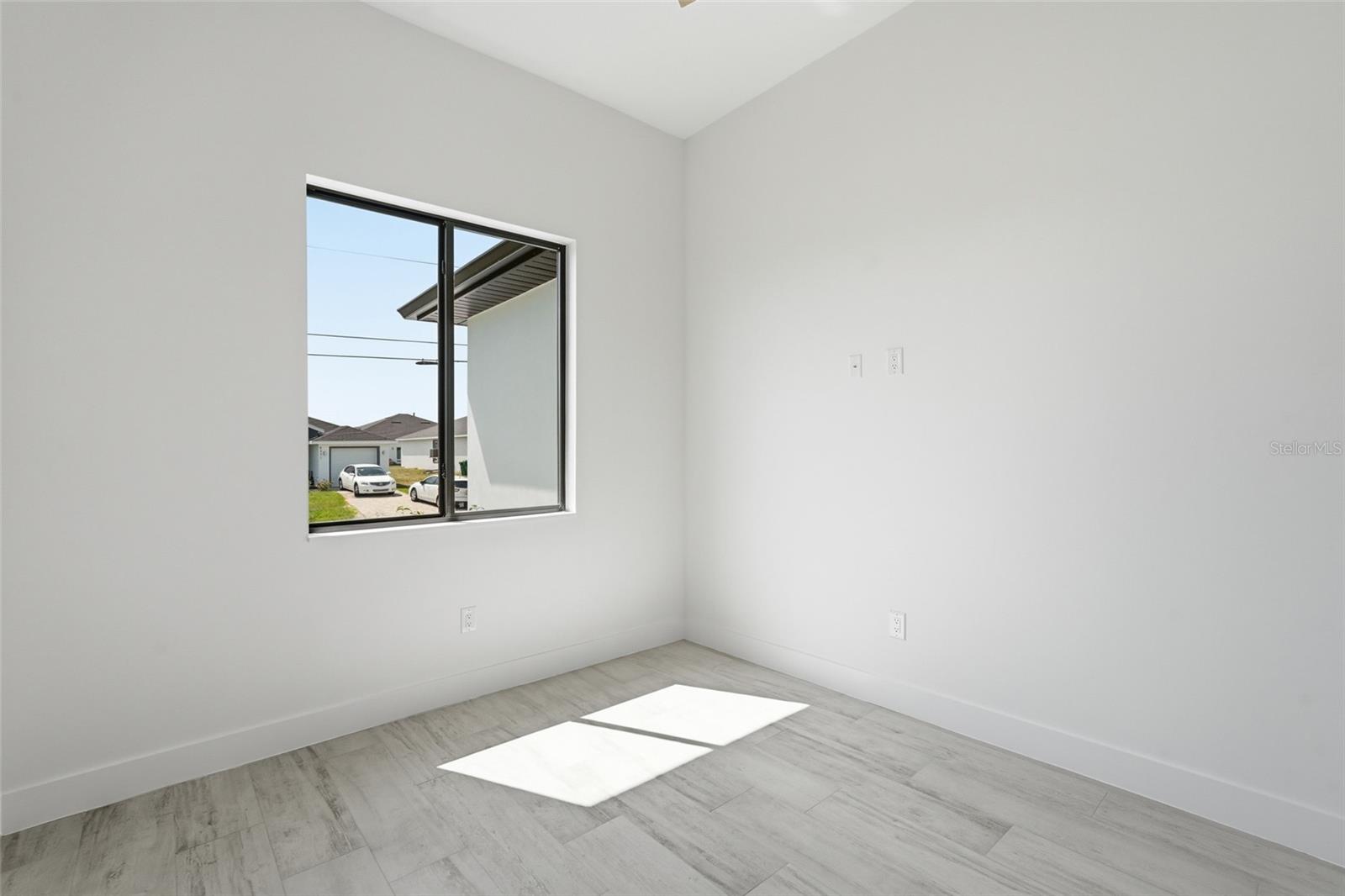 8472 Agate St Property Photo 19