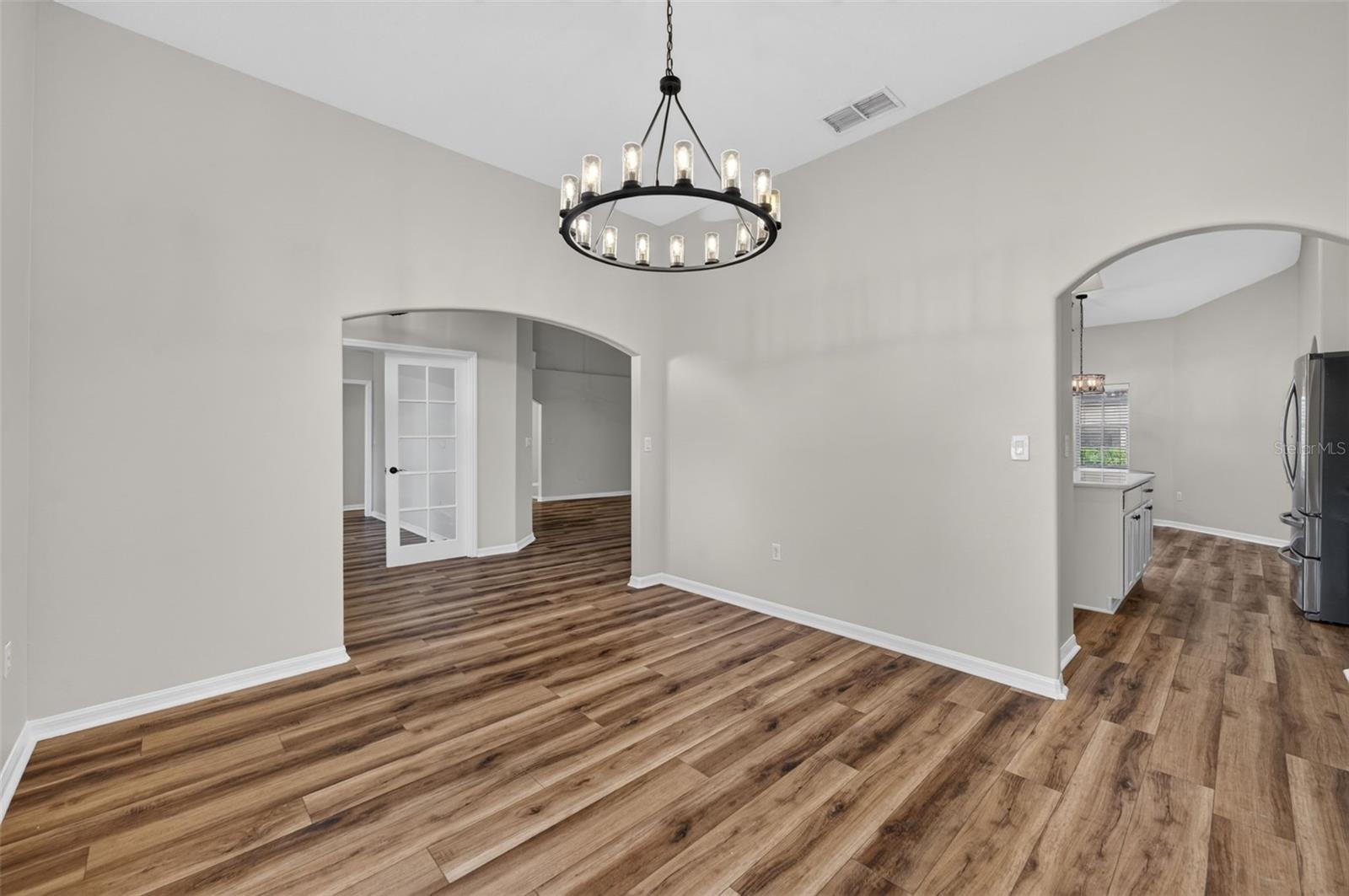 4911 Raylene Way Property Photo 13