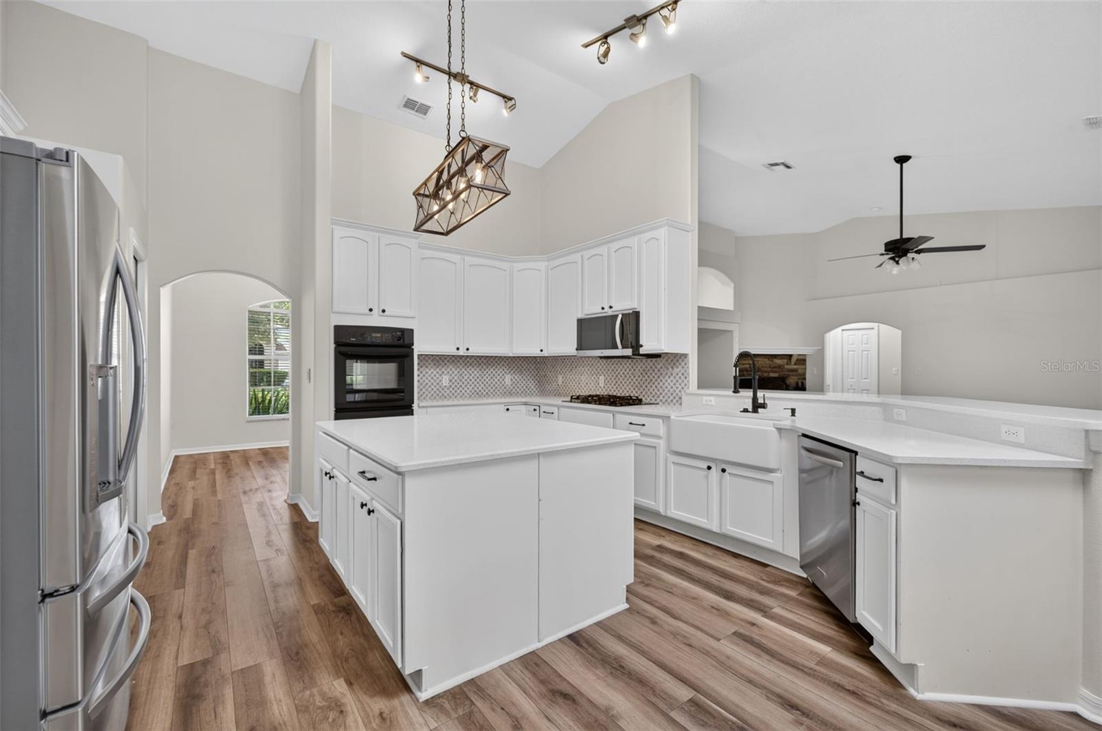 4911 Raylene Way Property Photo 17