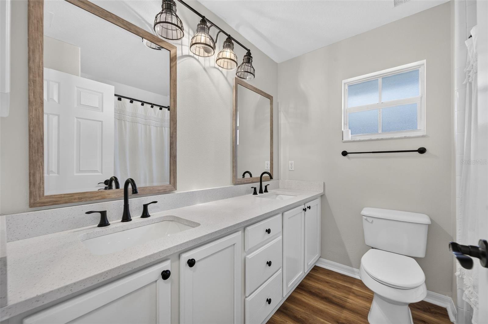 4911 Raylene Way Property Photo 31