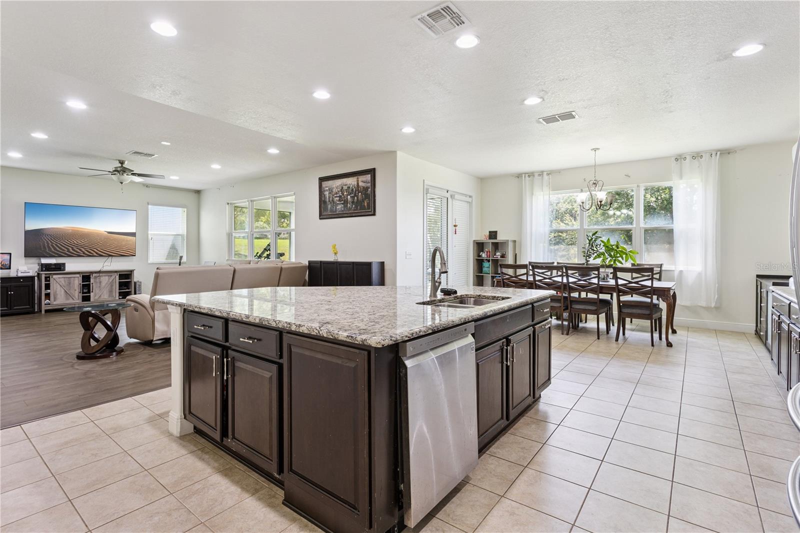 3254 Landing Vw Property Photo 11
