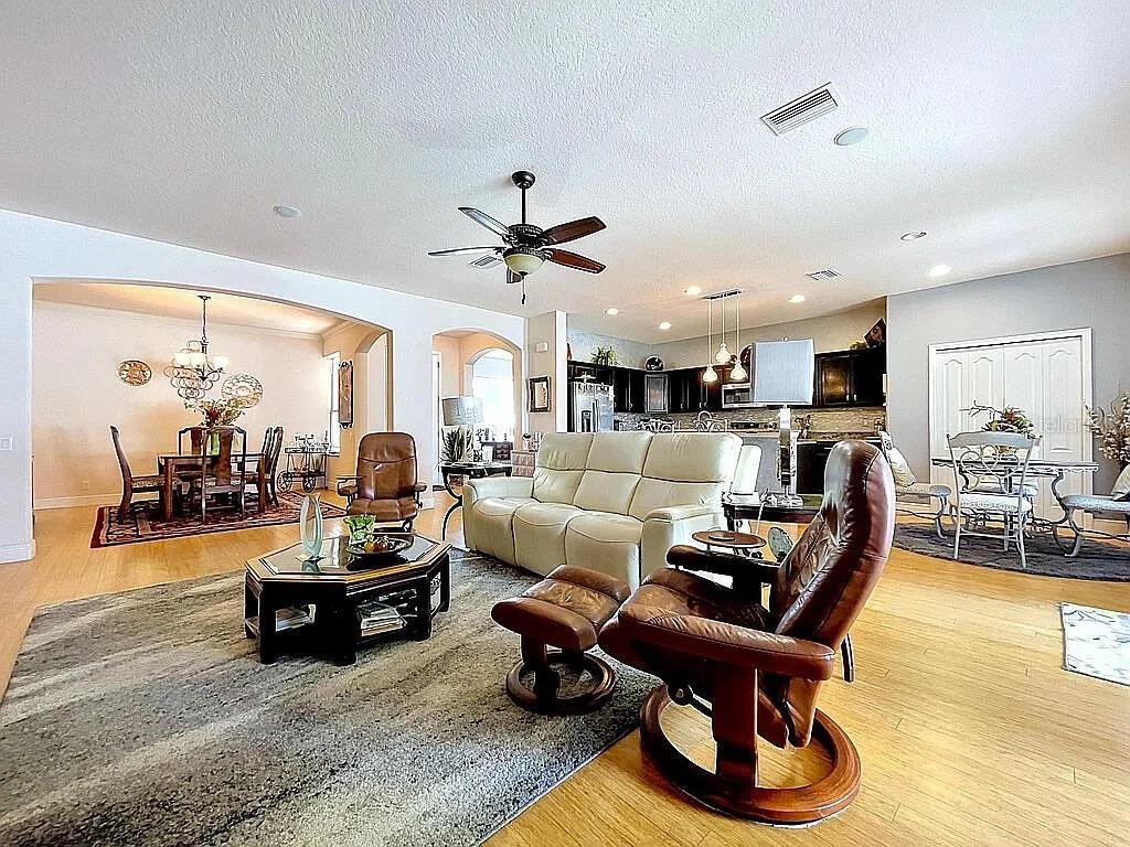 14530 Balloch Dr Property Photo 46