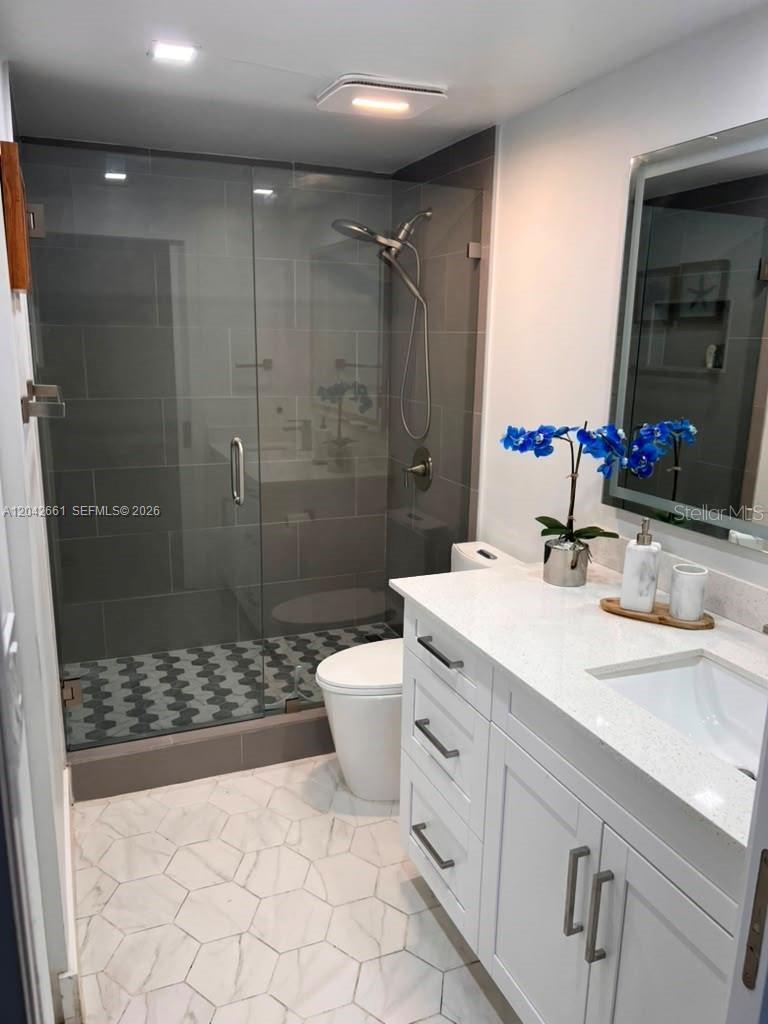 2350 Ne 135th St #209 Property Photo 21
