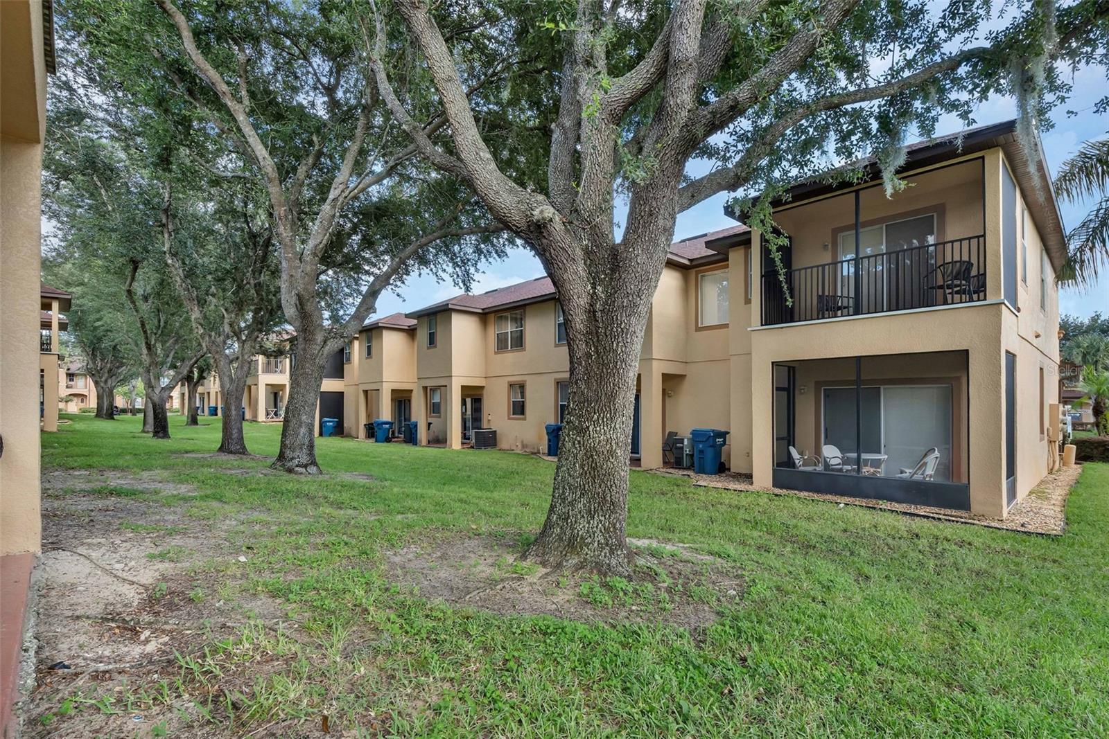 743 Calabria Ave Property Photo 45