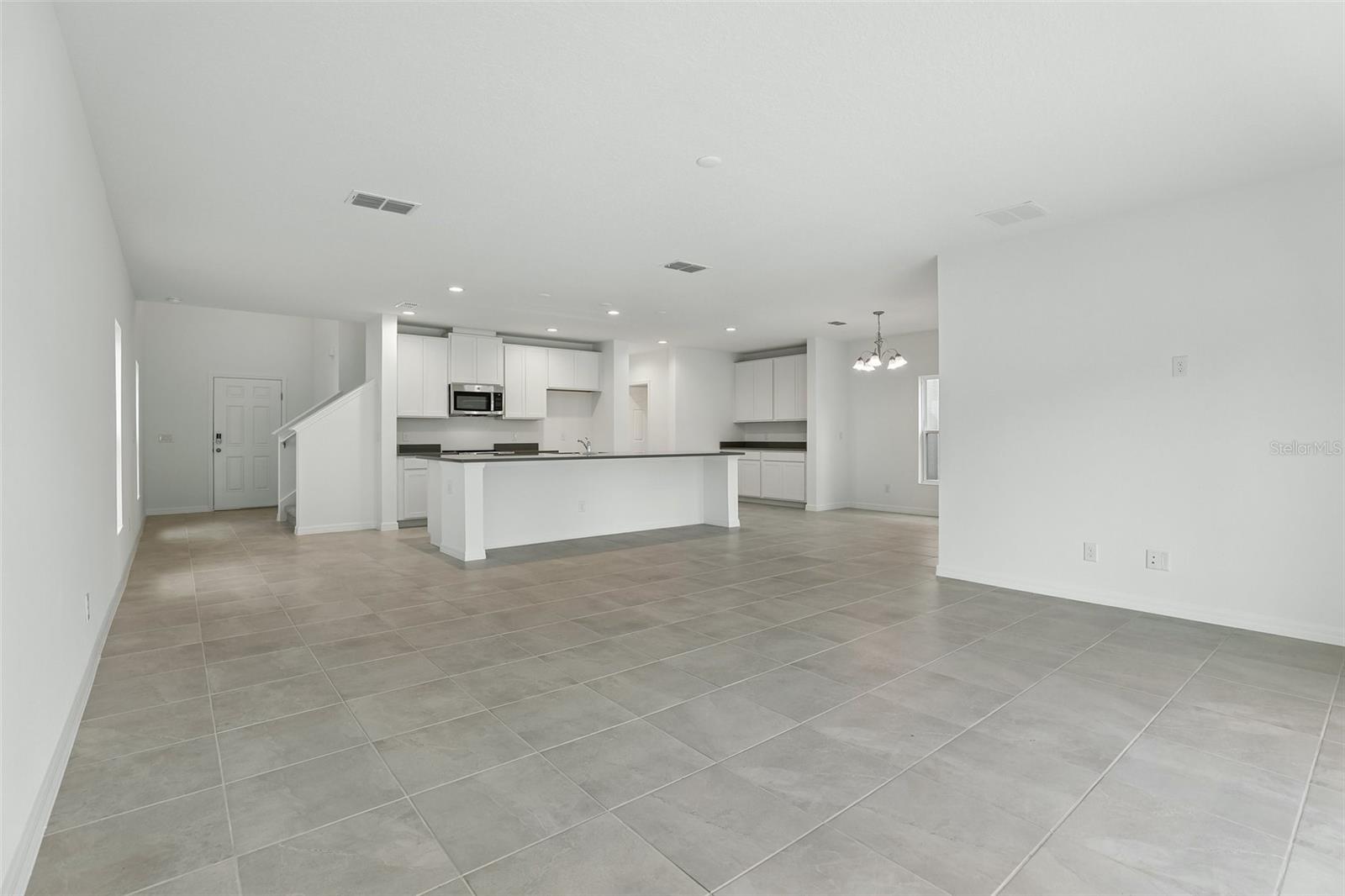 1349 Sawgrass Hammock Ln Property Photo 4