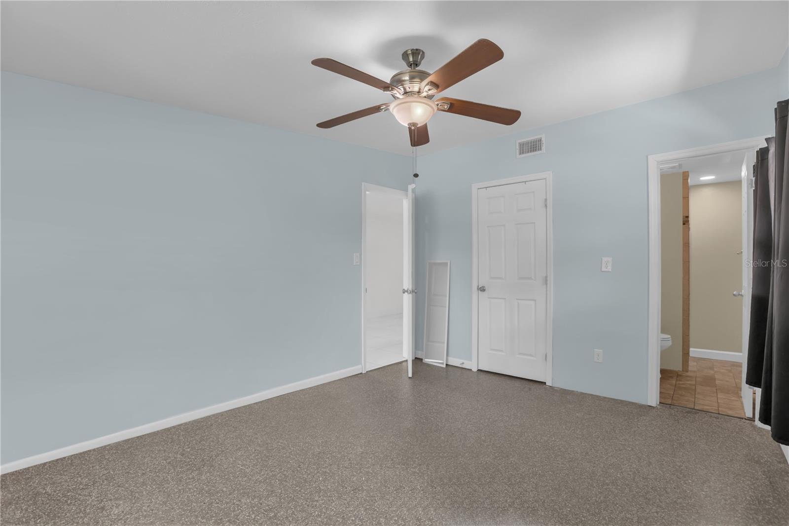 7013 Cocos Dr Property Photo 12