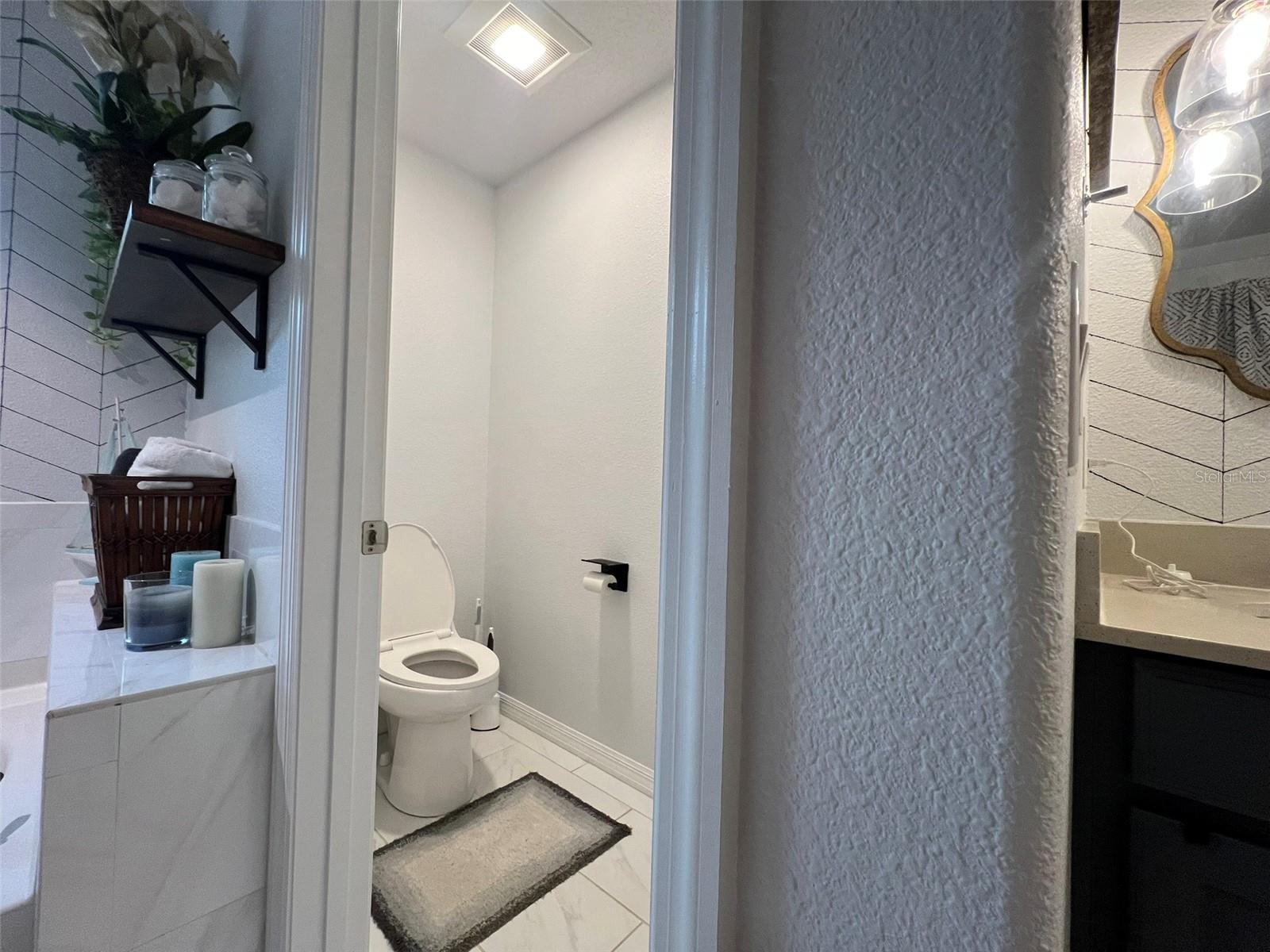 4862 Southlawn Ave Property Photo 11
