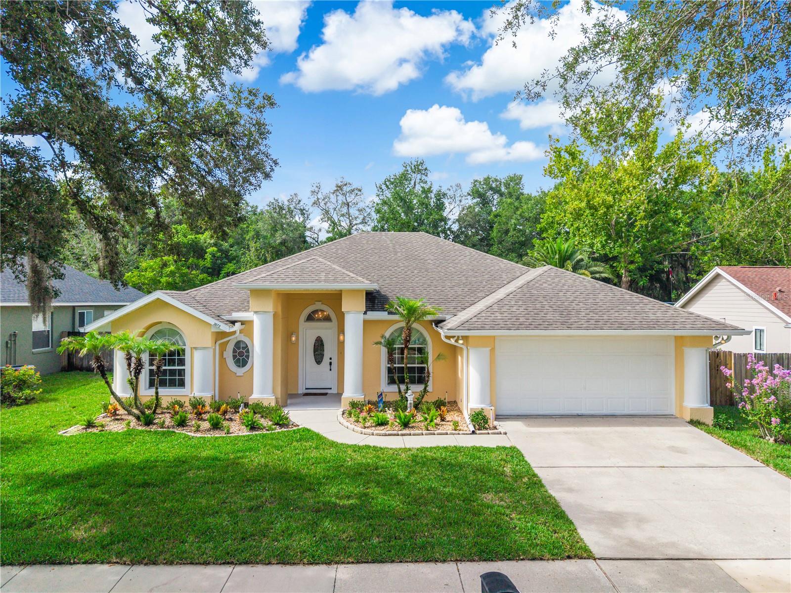 2672 LAKE JACKSON CIR