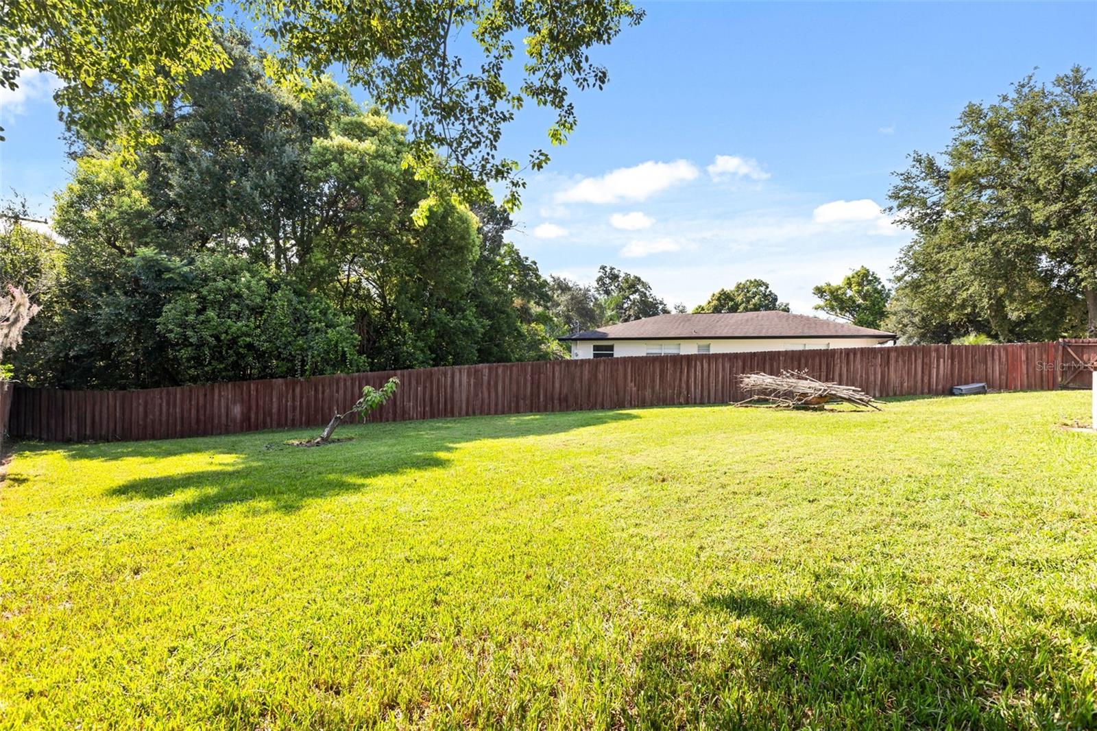 2080 Goldwater Ct Property Photo 33