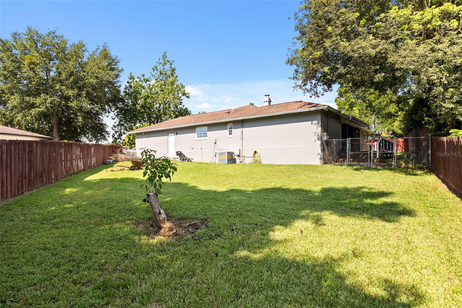 2080 Goldwater Ct Property Photo 34