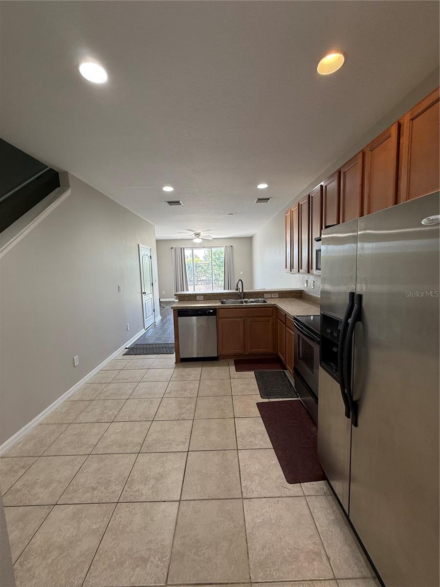 5032 White Sanderling Ct Property Photo 6