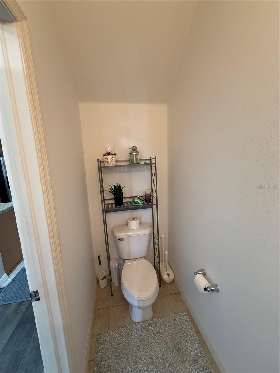 5032 White Sanderling Ct Property Photo 8