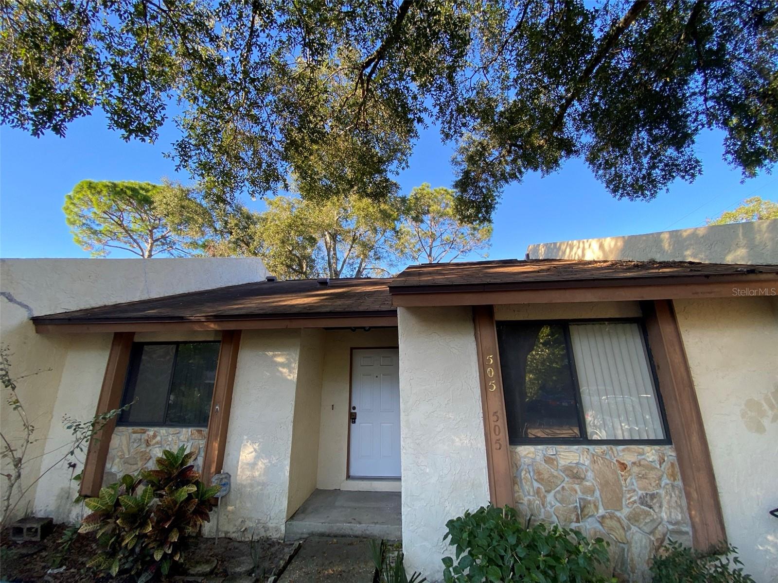 505 BRISTOL DR Property Photo 1