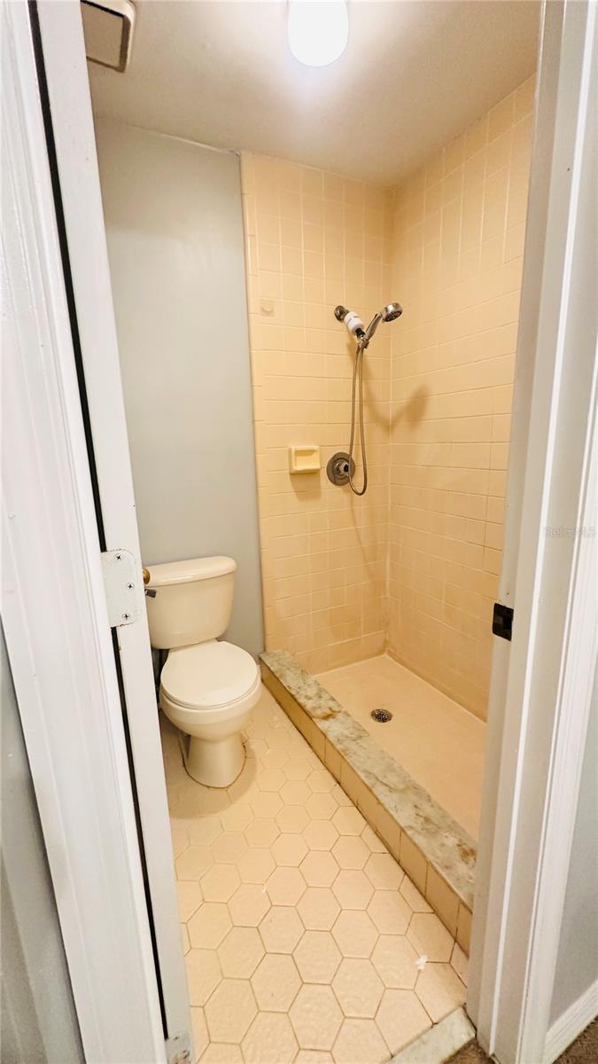 505 Bristol Dr Property Photo 13