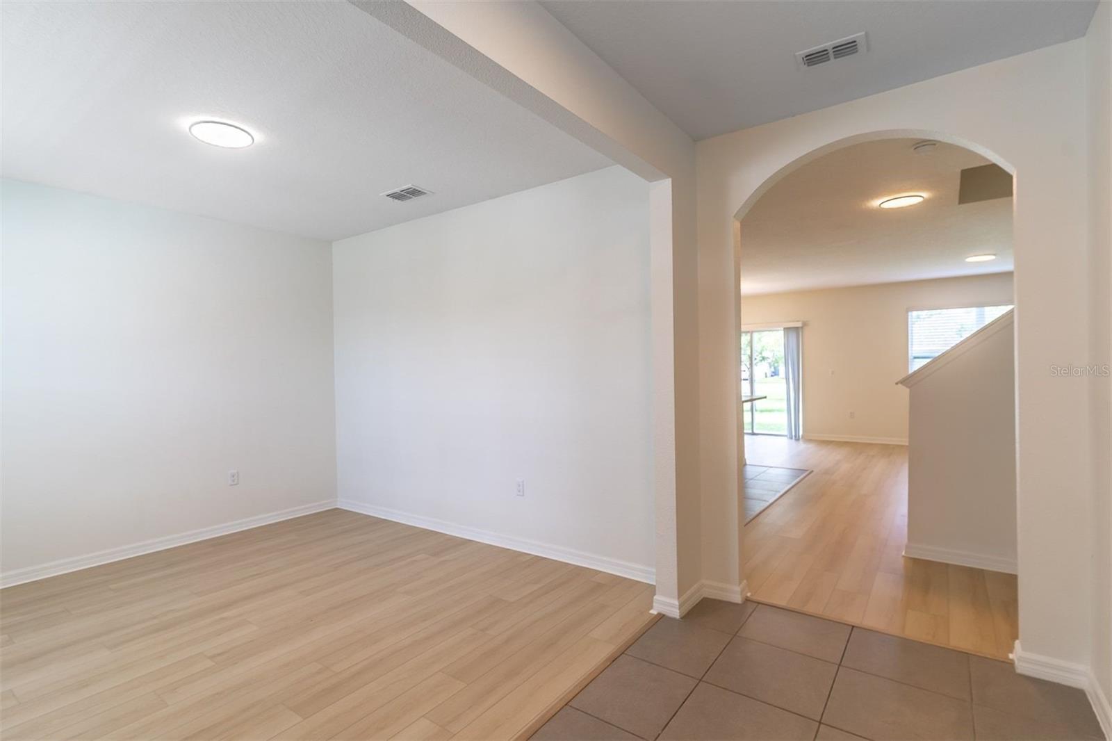 857 Sheen Cir Property Photo 12