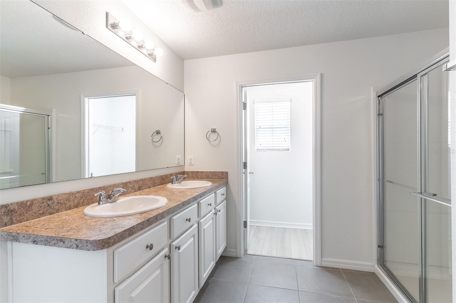 857 Sheen Cir Property Photo 46