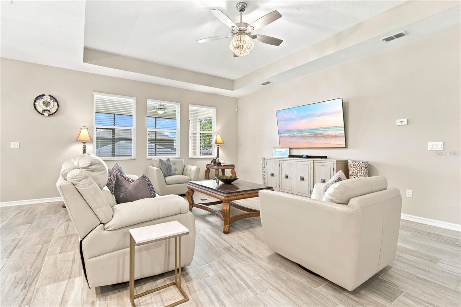 2996 Foxtail Bnd Property Photo 15