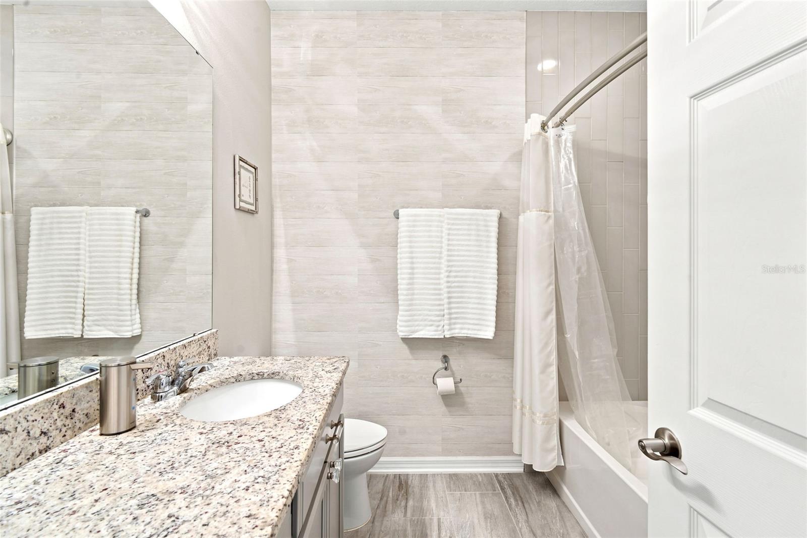 2996 Foxtail Bnd Property Photo 30